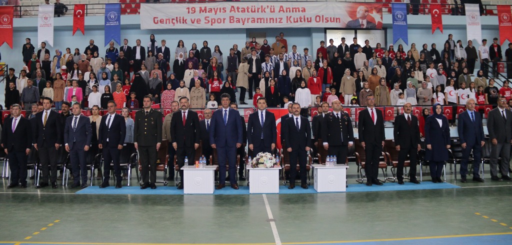 19 MAYIS GENÇLİK VE SPOR BAYRAMI COŞKUYLA KUTLANDI